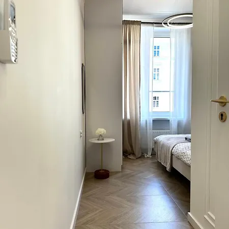 Swidnicka - 200m Main Square - Self Check-in 20h * Вроцлав