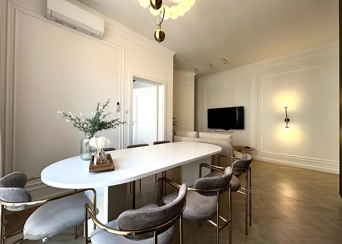 Apartamento Swidnicka - 200m Main Square - Self Check-in 20h Breslavia