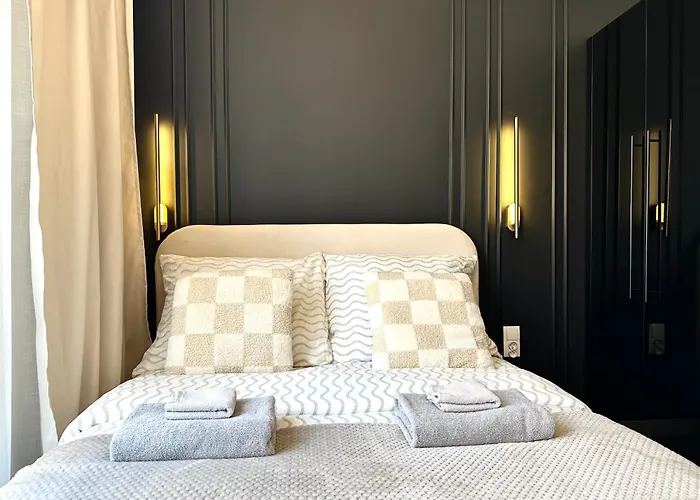 Apartamento Swidnicka - 200m Main Square - Self Check-in 20h