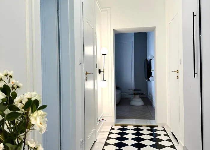 Apartamento Swidnicka - 200m Main Square - Self Check-in 20h Breslavia